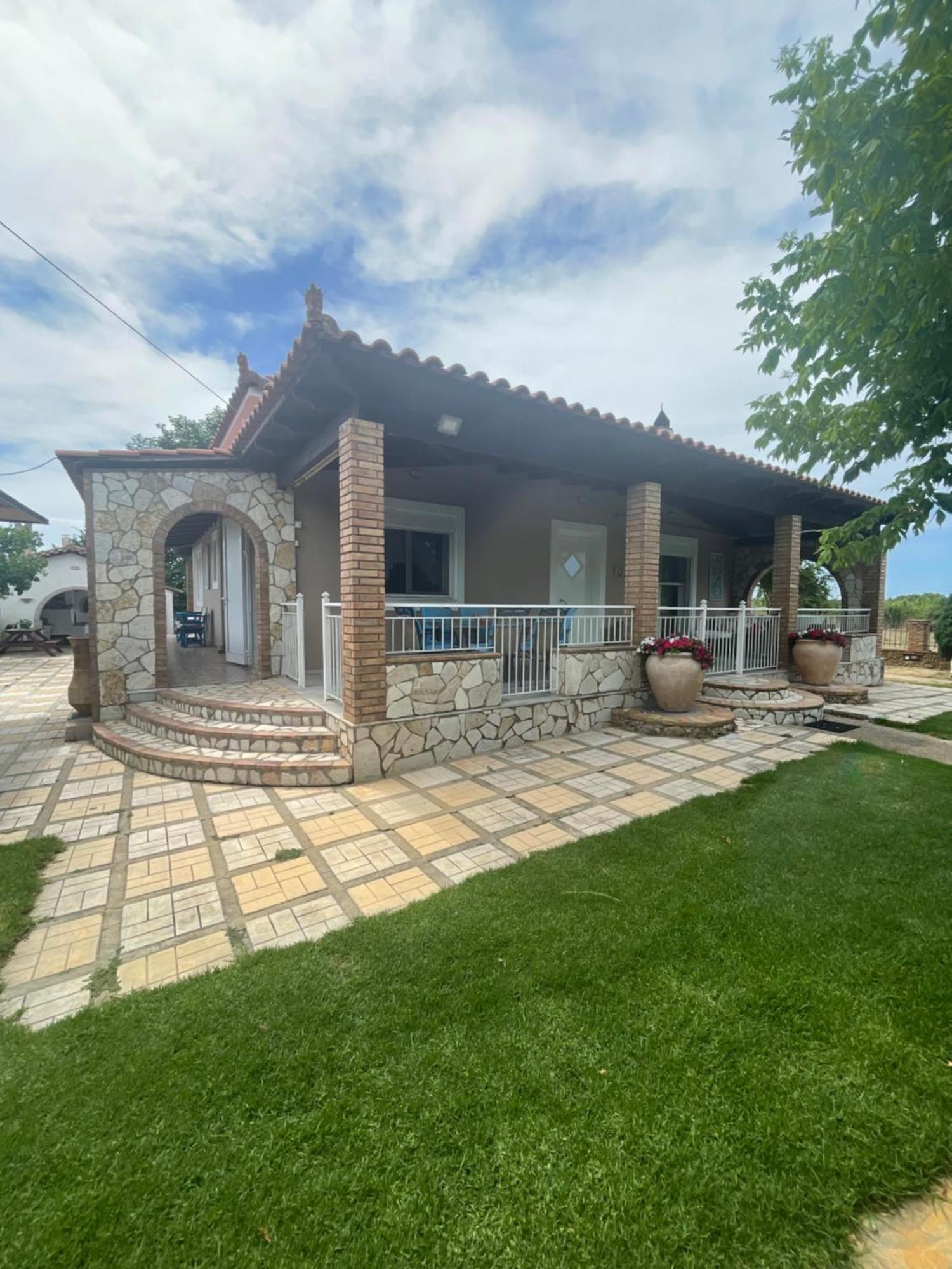 Mama'S Sunshine Garden Villa Agios Ilias  Екстер'єр фото